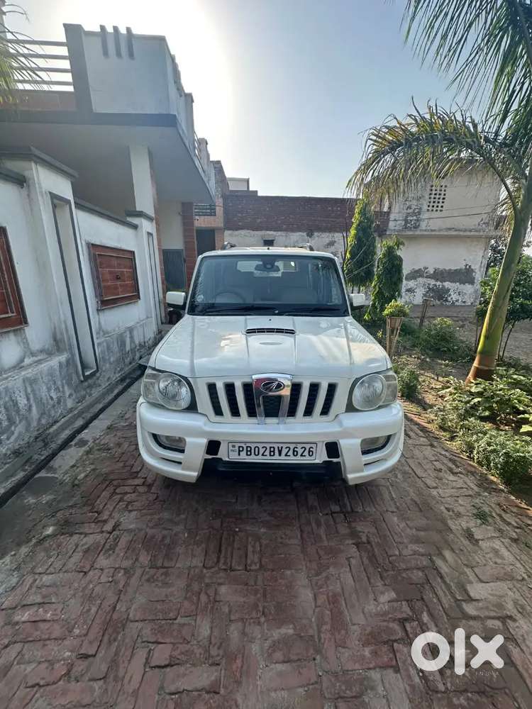 Mahindra Scorpio 2013 Diesel Well Maintained