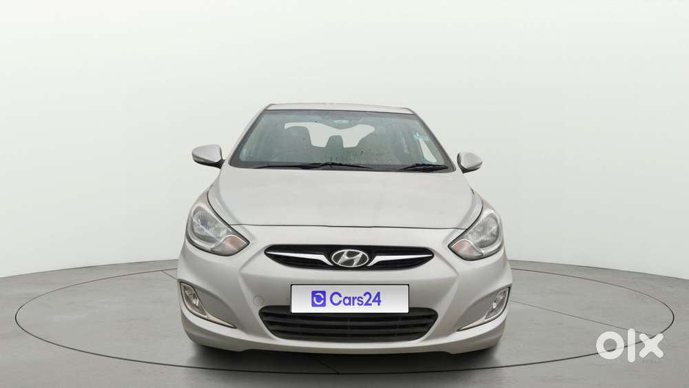 Hyundai Verna Fluidic 1.6 Vtvt Sx, 2013, Petrol