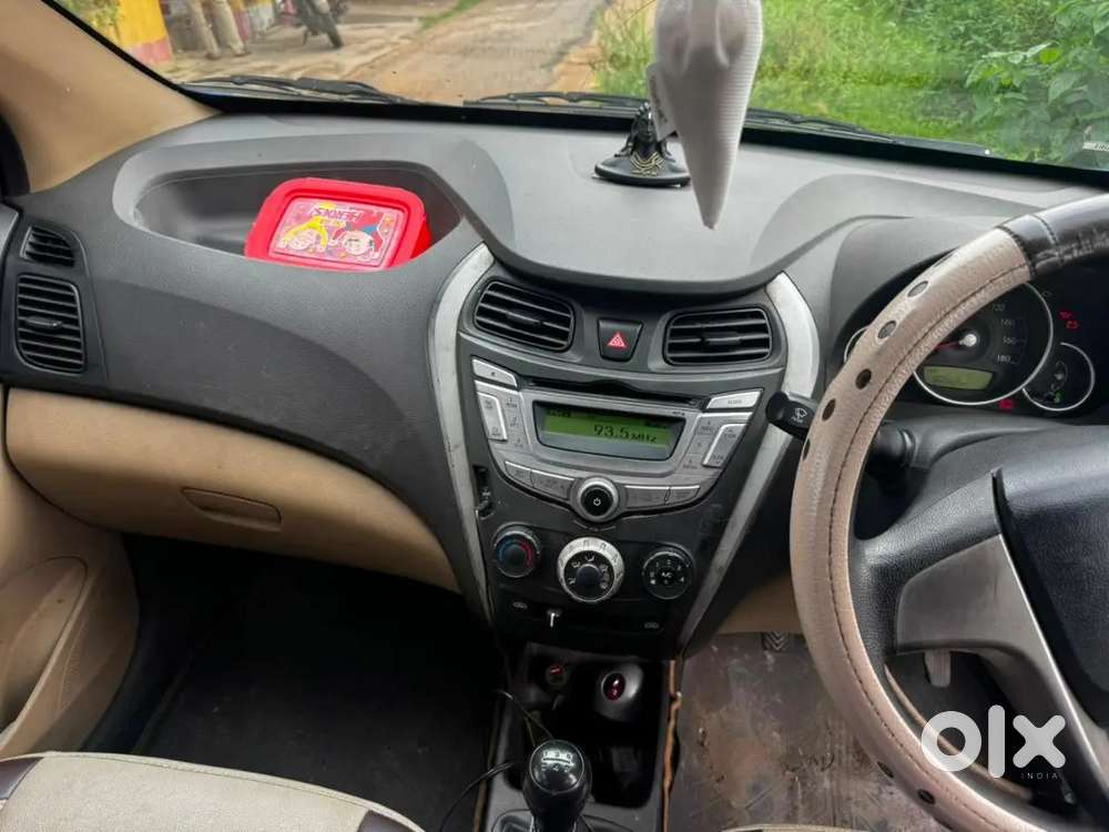 Hyundai Eon 0.8 Sportz 2013