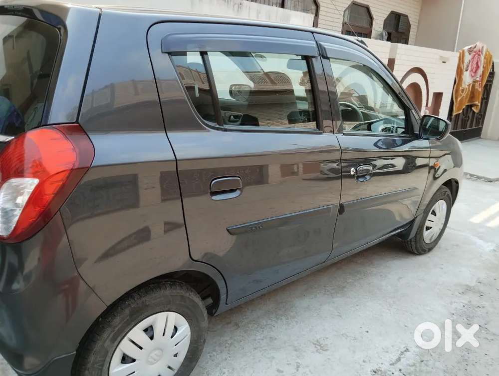 Good Condition Single Hand