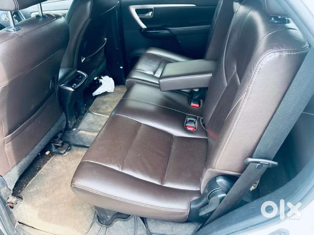 Toyota Fortuner 4x2 At 2.8 Diesel, 2020, Diesel