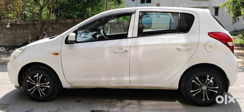 Hyundai I20 Magna, 2010, Petrol
