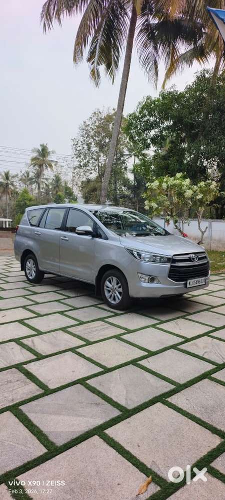Toyota Innova Crysta 2.8 Gx At, 2016, Diesel