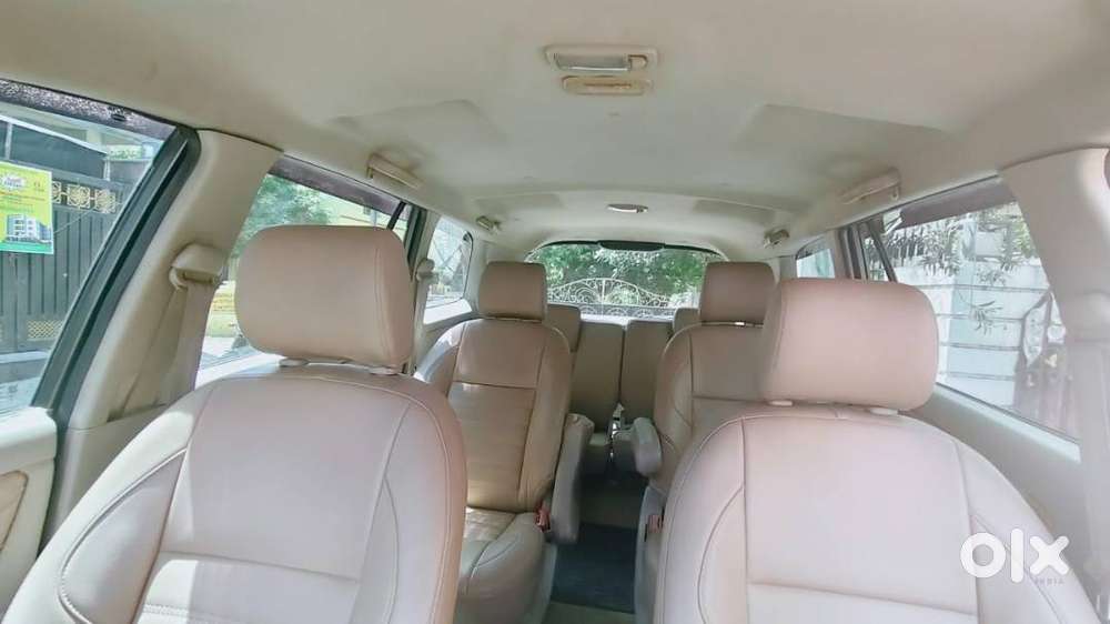 Toyota Innova 2.5 E 2009