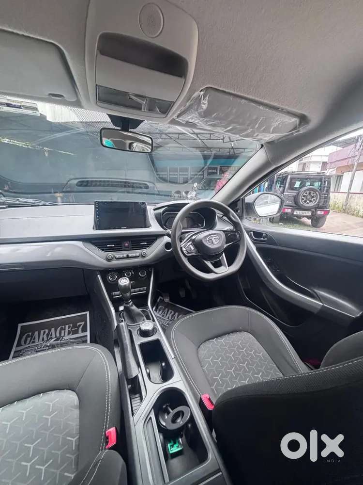 Tata Nexon Xm 2021 Petrol Manual  Single Owner  Well Maintained