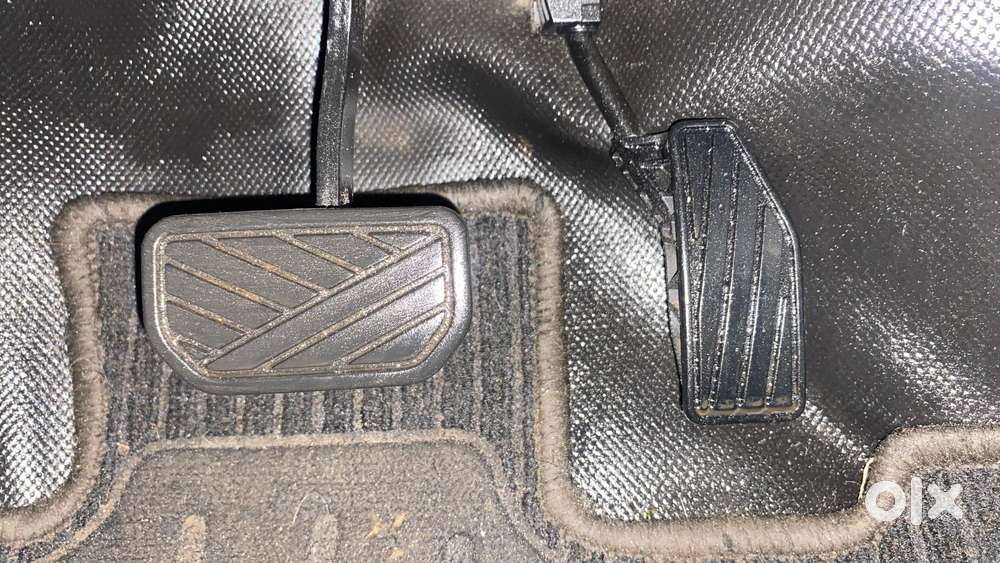 Maruti Suzuki Xl6 Alpha At, 2021, Petrol