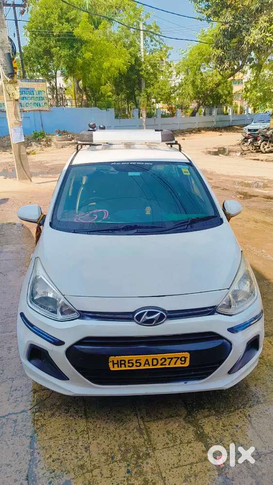 Hyundai Xcent 2018 Model Car