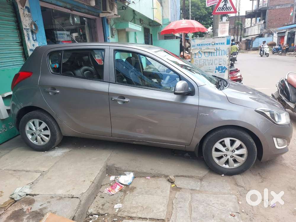 Hyundai I20 Petrol Manual 2013