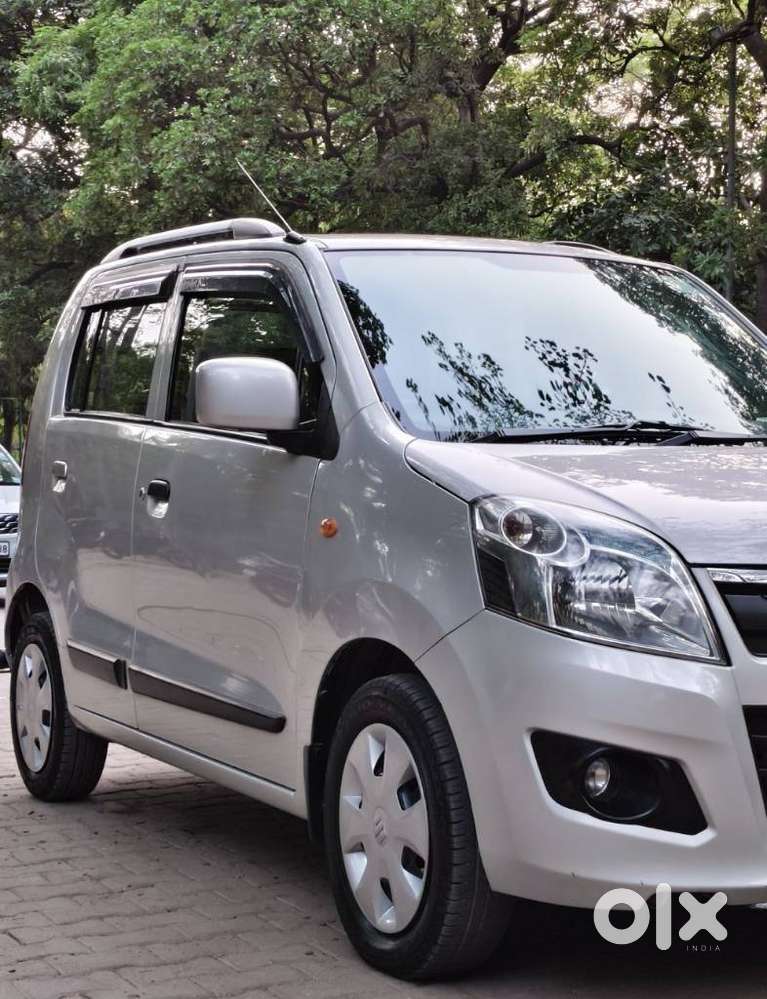 Maruti Suzuki Wagon R Amt Vxi Plus, 2017, Petrol