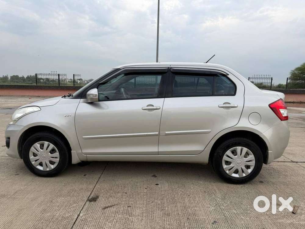 Maruti Suzuki Dzire 1.2 Vxi, 2014, Petrol