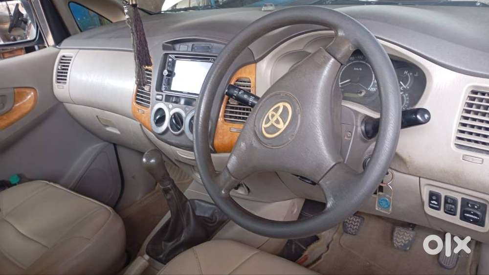 Toyota Innova 2010 Diesel
