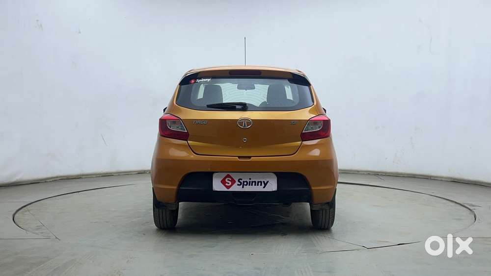 Tata Tiago Xz, 2016, Petrol