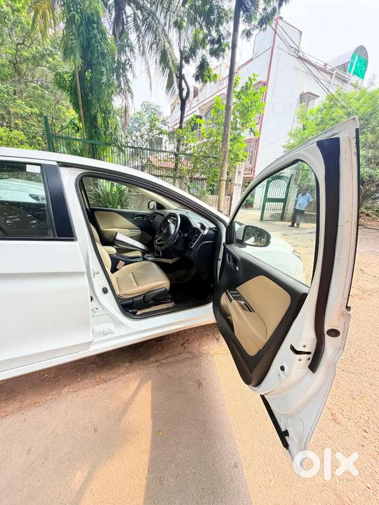 Honda City Zx 2018 Petrol 13000 Km Driven