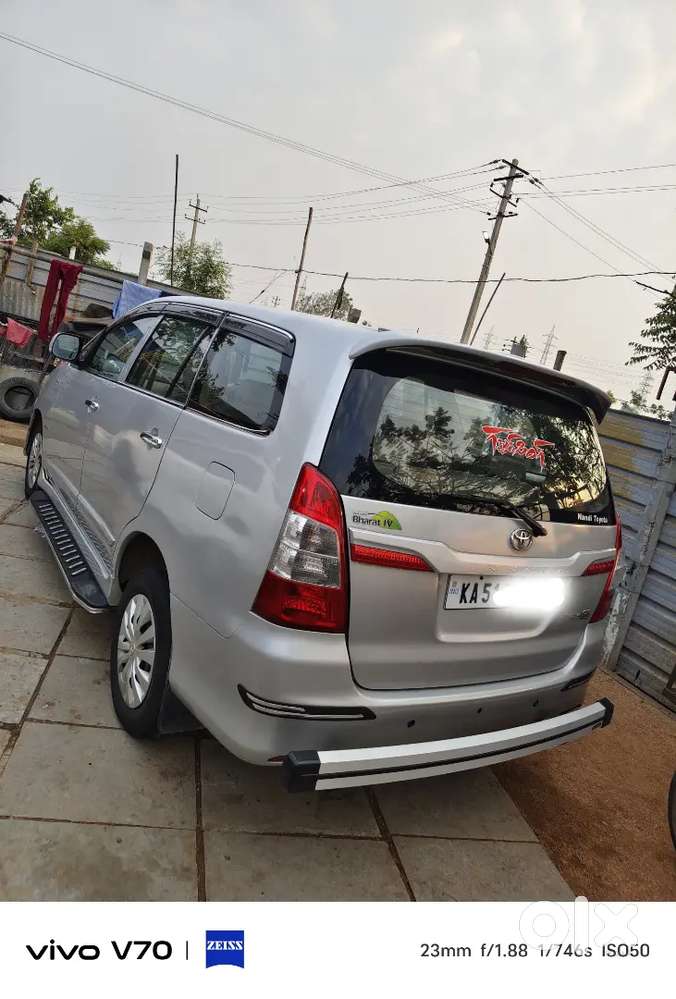 Toyota Innova 2014 Diesel 170000 Km Driven