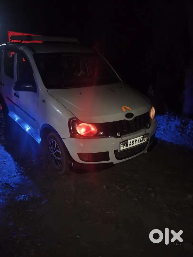 Mahindra Xylo 2013