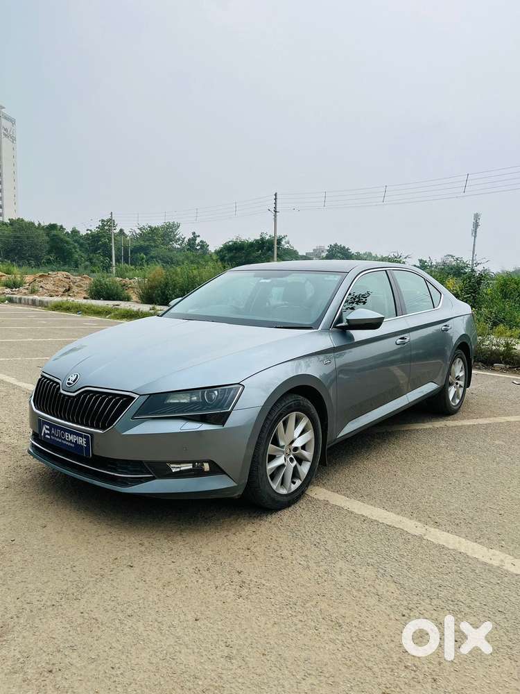 Skoda Superb Lk 1.8 Tsi At, 2019, Petrol