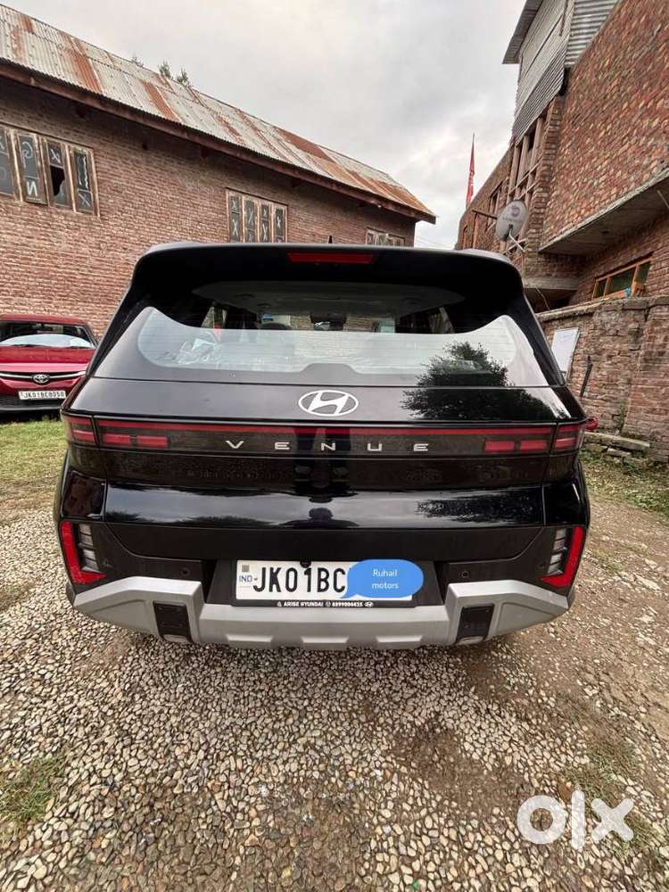 Hyundai Venue, 2025, Petrol