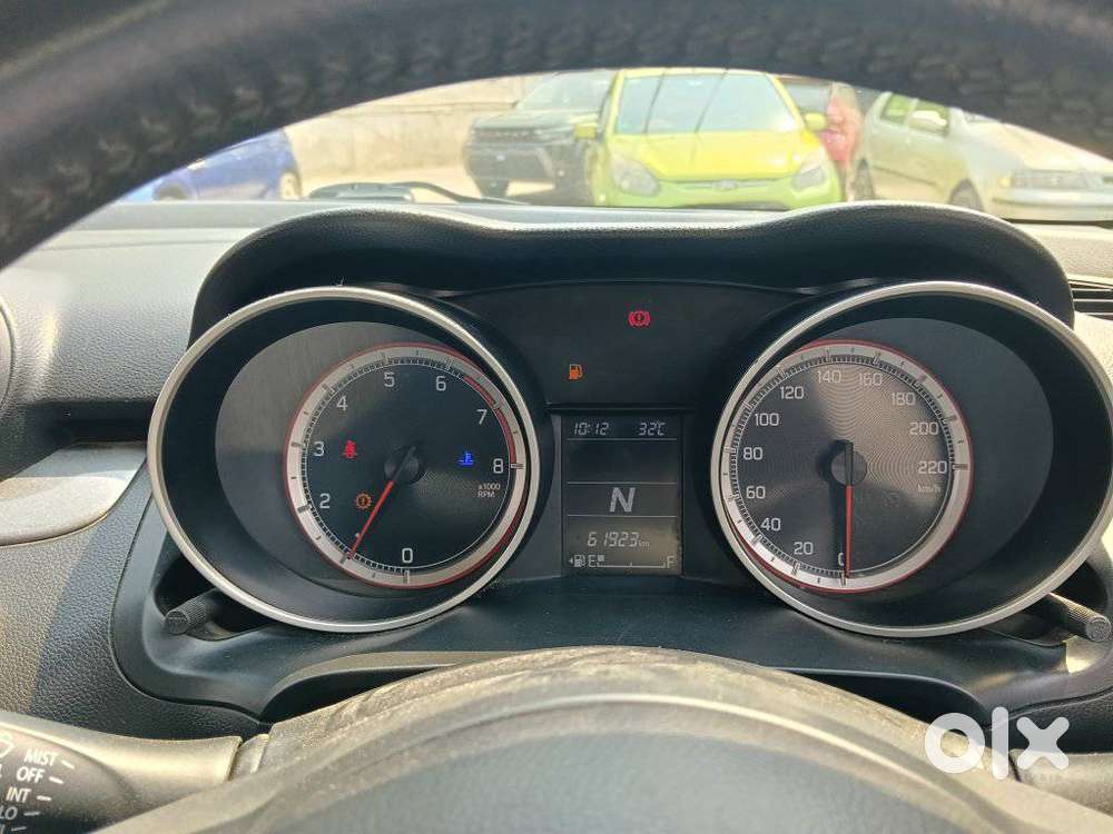 Maruti Suzuki Swift Amt Vvt Zxi, 2018, Petrol