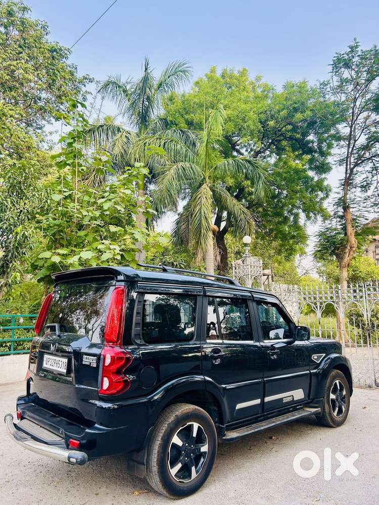 Mahindra Scorpio Classic 2.2 S 11 Mt 7 Str, 2024, Diesel