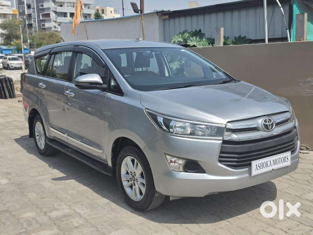 Toyota Innova Crysta 2.4 G Mt 7 Str, 2017, Diesel
