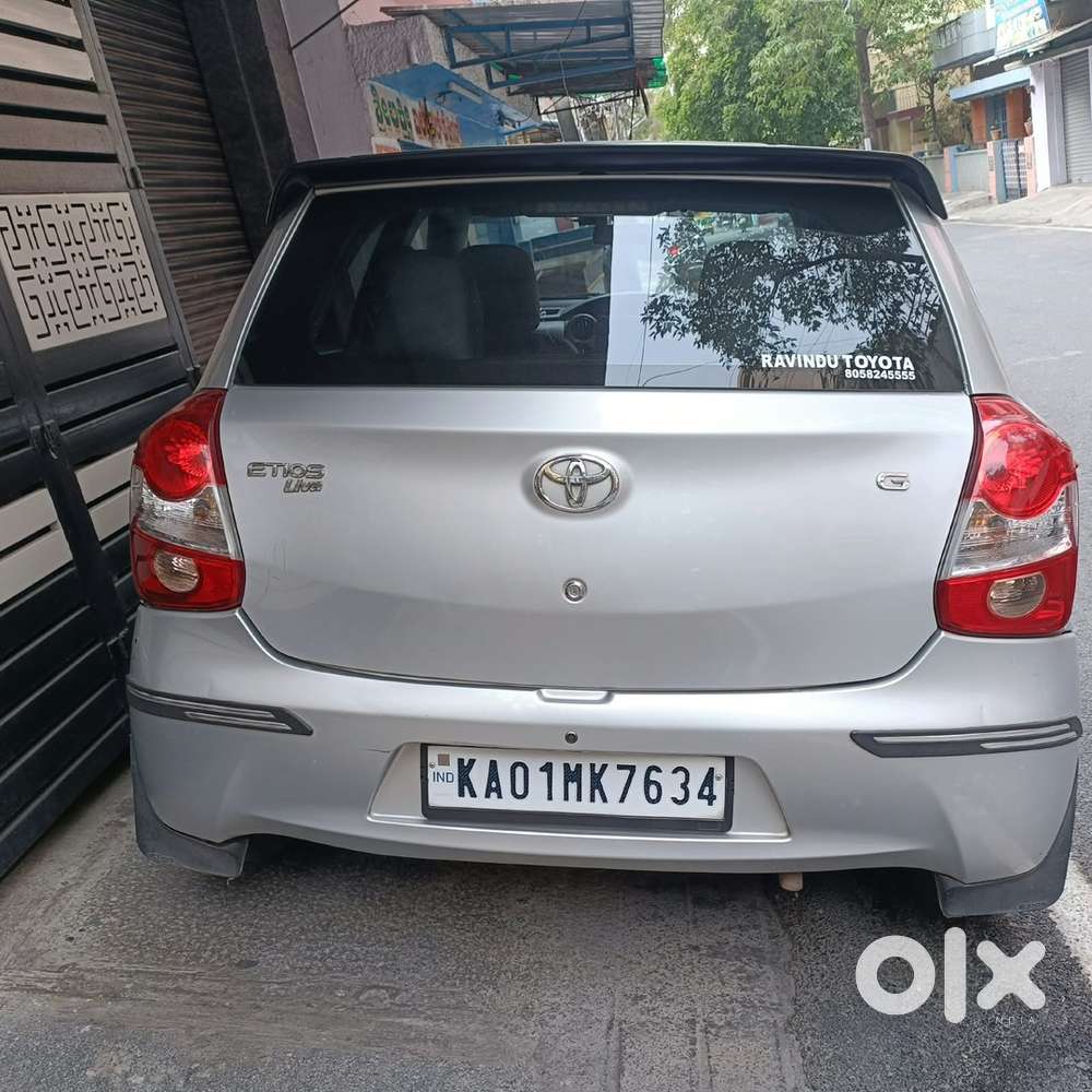 Toyota Etios Liva Petrol 2013