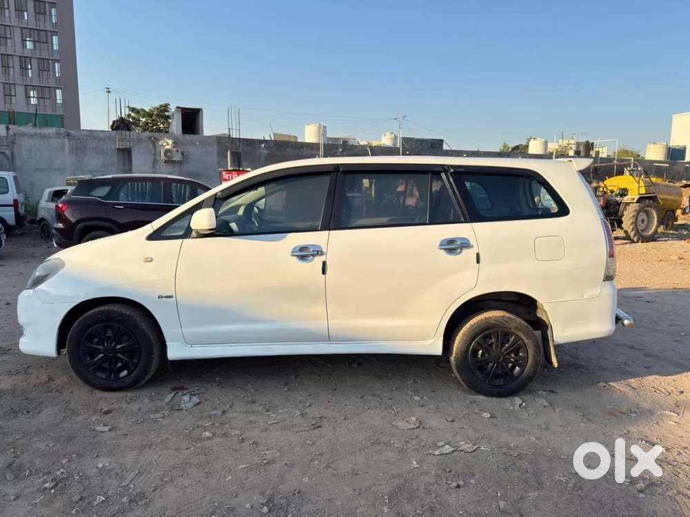 Toyota Innova, 2009, Petrol