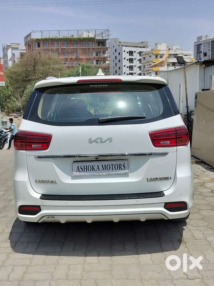 Kia Carnival Limousine Plus 7 Str, 2021, Diesel