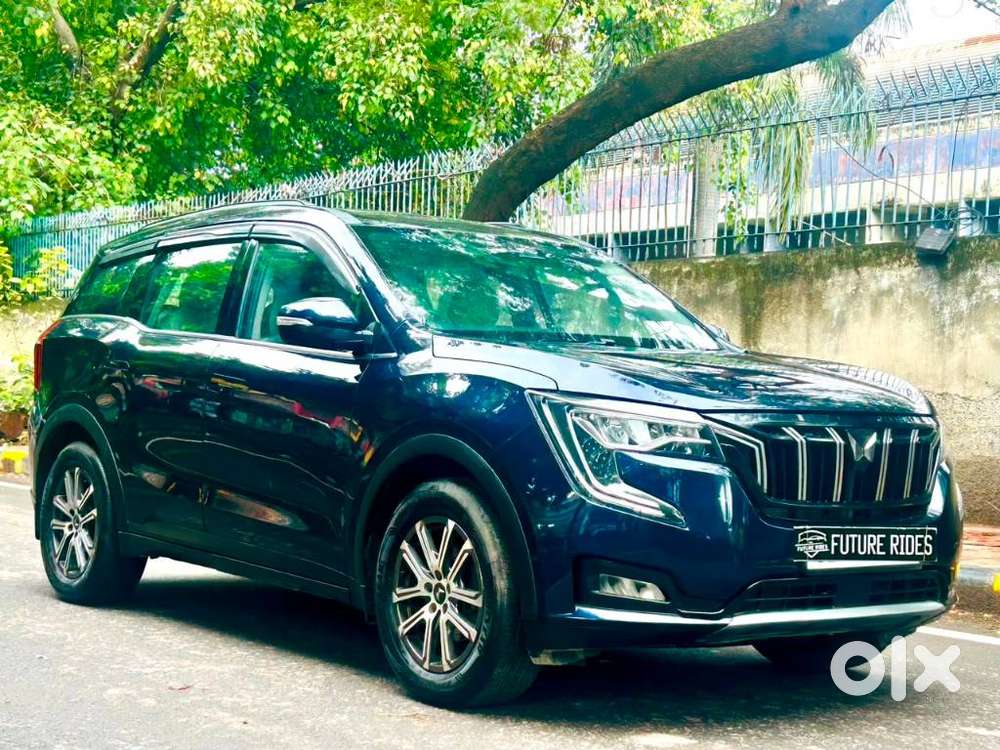 Mahindra Xuv700 2.0 Ax 7 Petrol Mt Str, 2023, Petrol