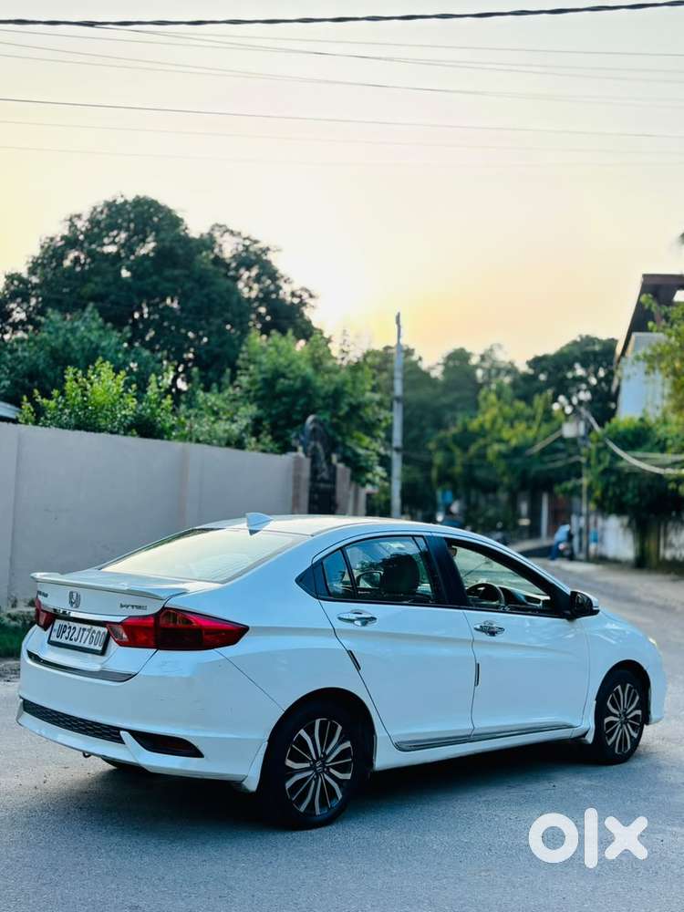 Honda City I-vtec V, 2018, Petrol