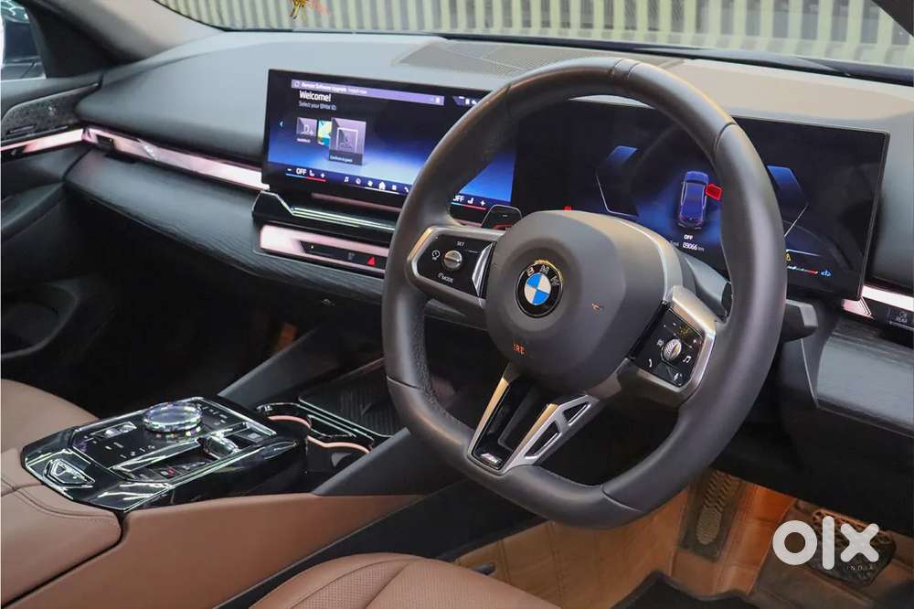 Bmw 5 Series, 2025, Petrol