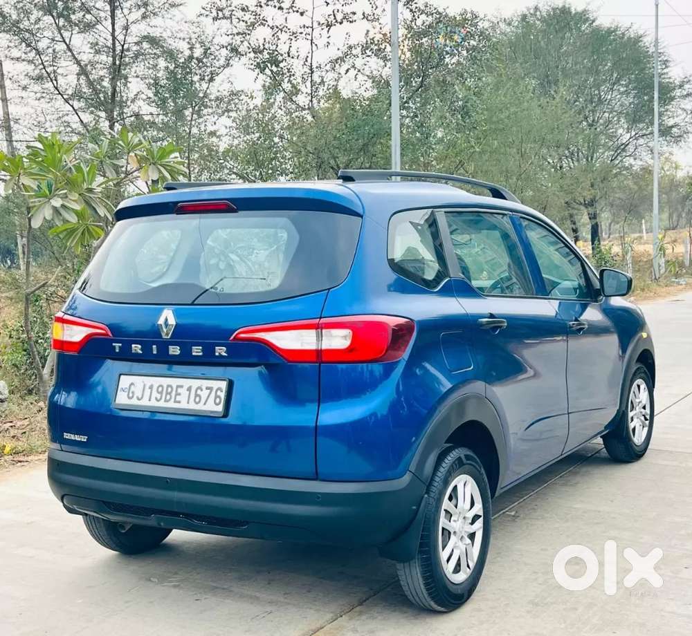 Renault Triber Rxl, 2022, Petrol