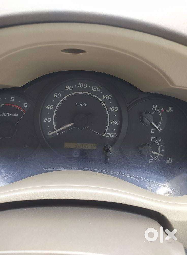 Toyota Innova 2004-2011 2.5 V Diesel 8-seater, 2008, Diesel