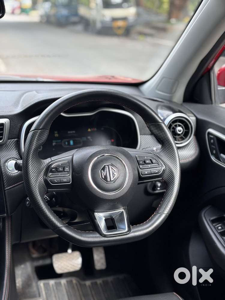 Mg Zs Ev Exclusive Dt, 2025, Electric