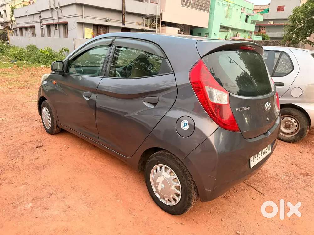 Hyundai Eon 2016 Petrol Well Maintained