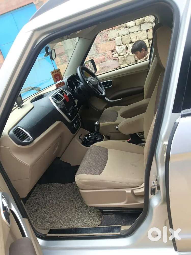 Mahindra Tuv 300 2017 Diesel Good Condition