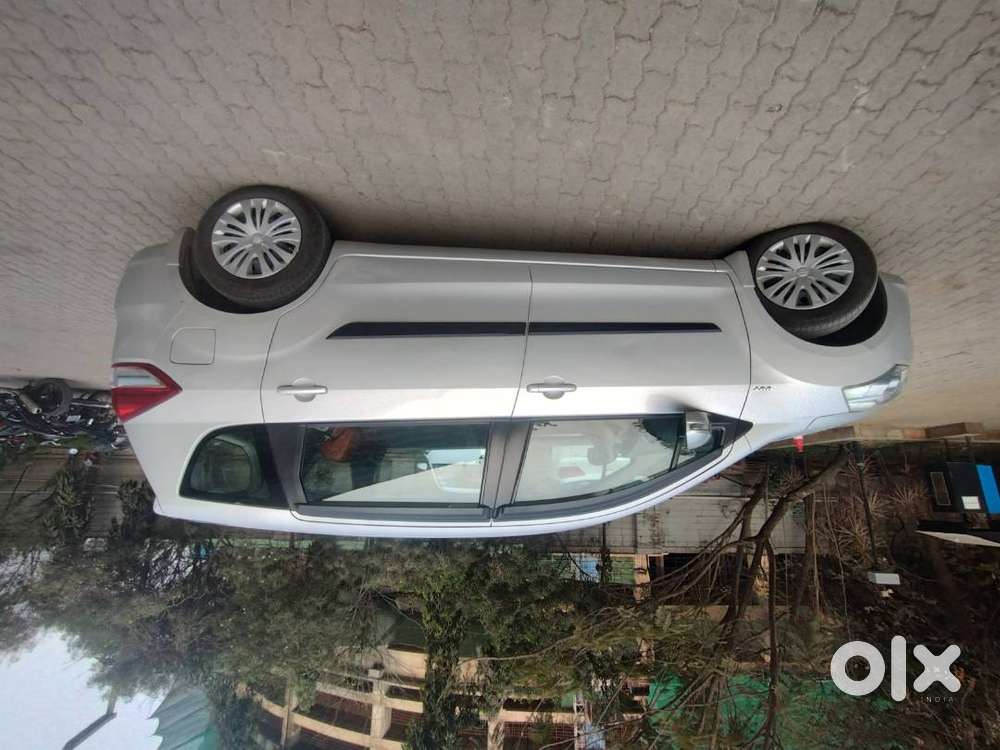 Maruti Ertiga Cng Petrol 7 Seater