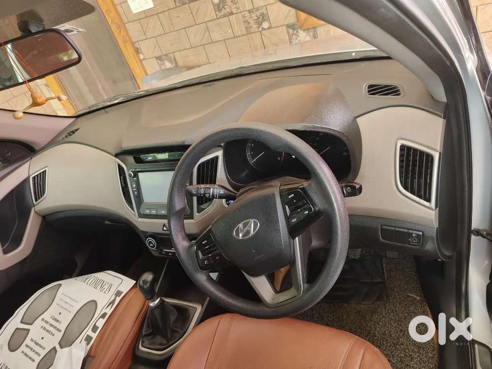Hyundai Creta 2016 Petrol 140000 Km Driven