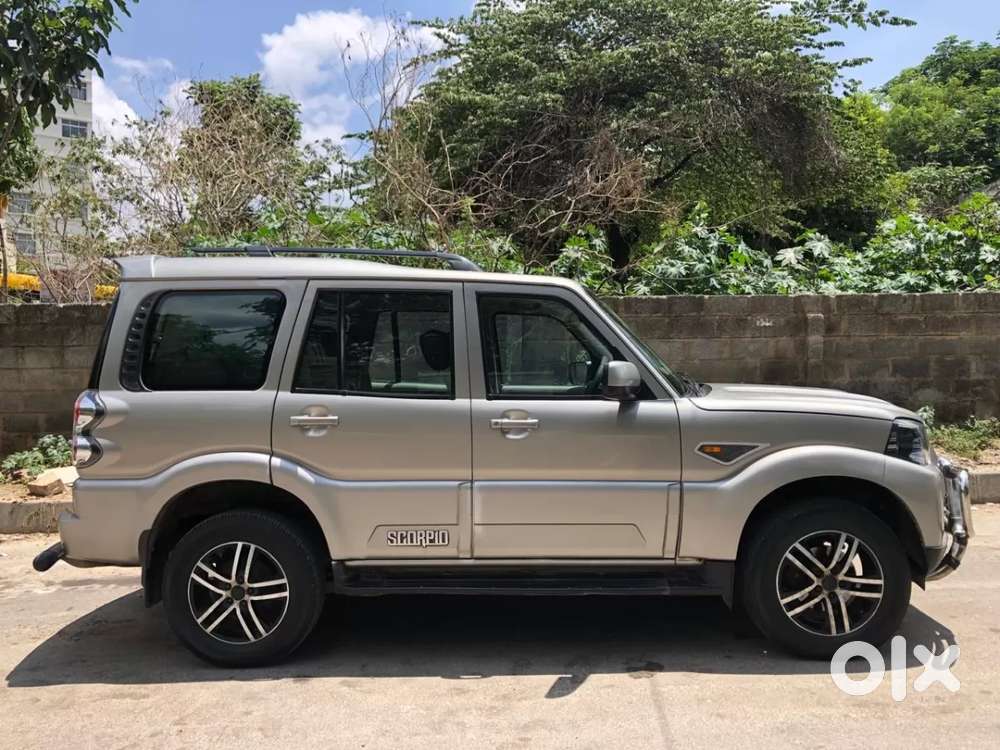 Mahindra Scorpio, 2015, Diesel
