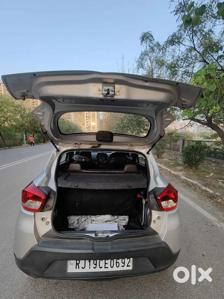 Car Kwid 2016 Rxt 90400 1st Owner Single Hand Driven Cng Fitted 32 Kml