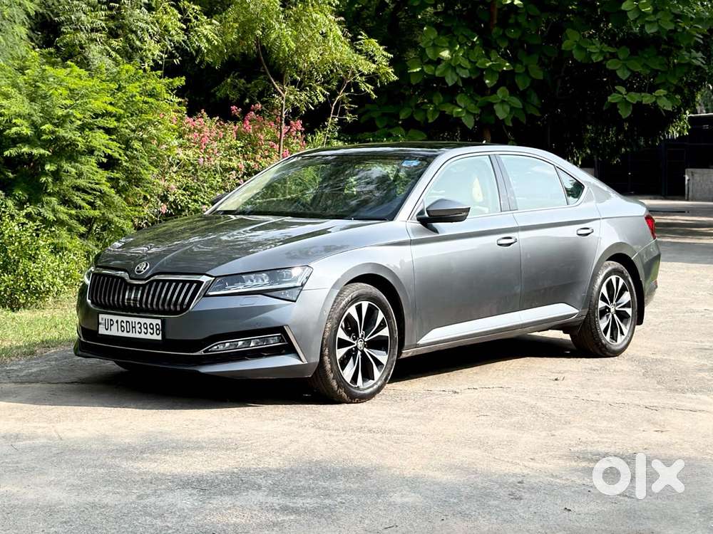 Skoda Superb 2.0 L&k Tsi At, 2022, Petrol