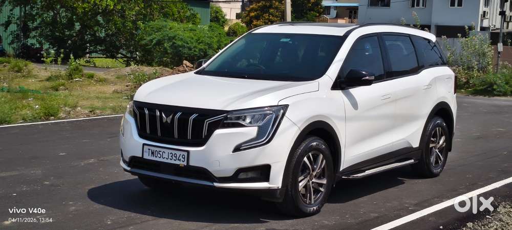 Mahindra Xuv700 2.2 Ax 5 Diesel At 7 Str, 2022, Diesel