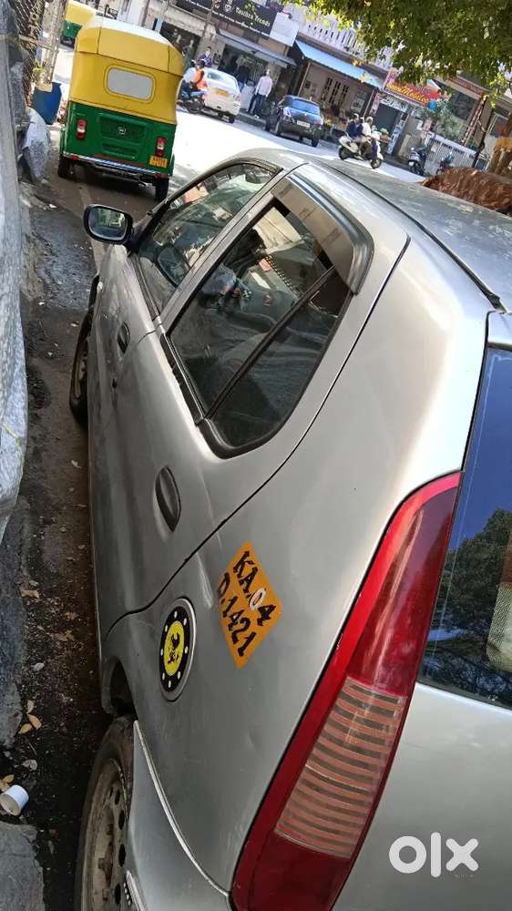 Tata Indigo V Series 2011