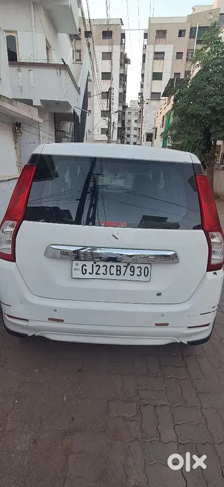 “single Owner Maruti Cng  White  Like New Condition  Best Deal”