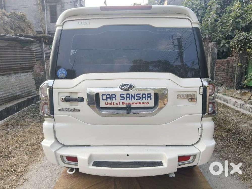 Mahindra Scorpio S4, 2016, Diesel