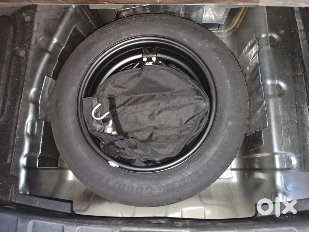 Tata Nexon Creative Plus 1.2 Revotron Petrol 6 Mt, 2024, Petrol