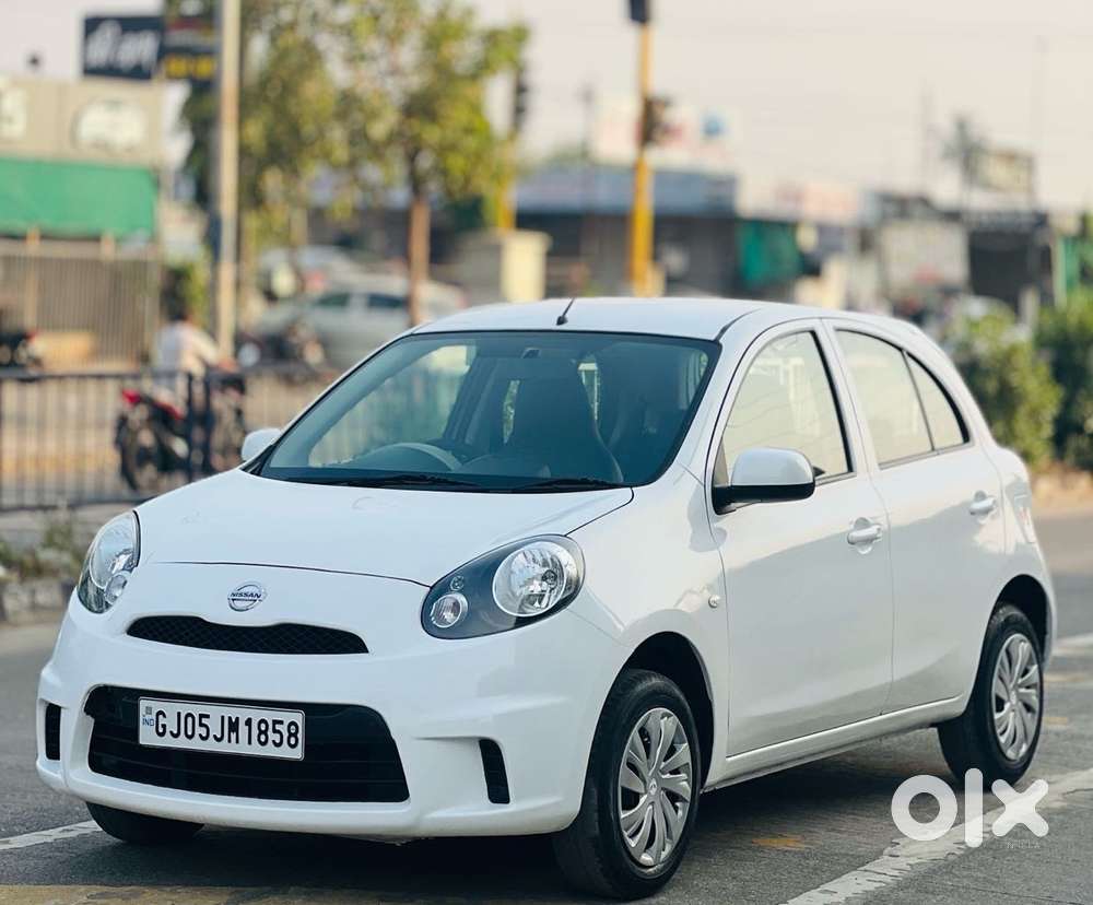 Nissan Micra Cvt Xv, 2015, Petrol