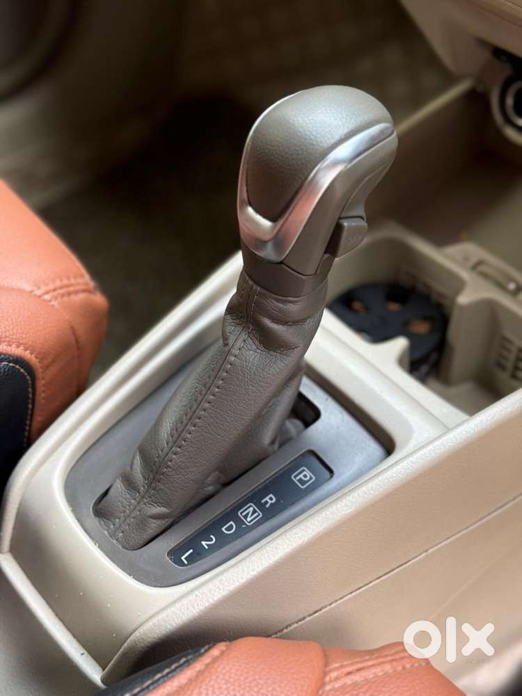 Maruti Suzuki Ertiga Vxi At Petrol, 2019, Petrol