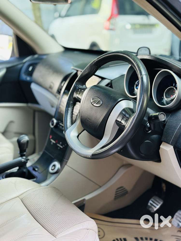 Mahindra Xuv500 2.2 W10, 2016, Diesel