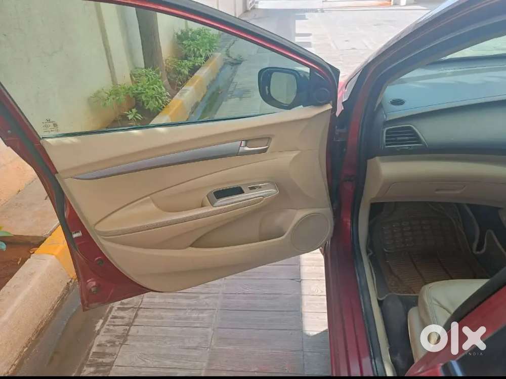 Honda City Automatic Petrol+cng