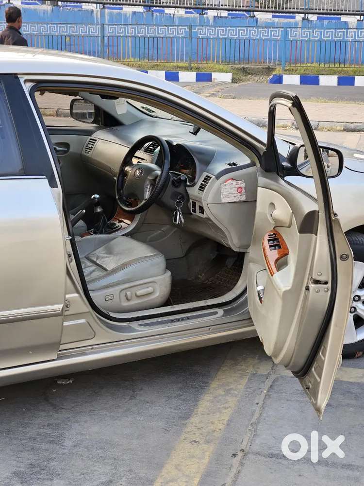 Corolla Altis 1.8gl Petrol All Papers Valid In Good Condition For Sale